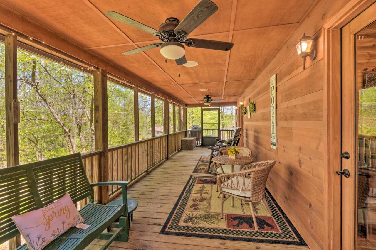 Cozy Hiawassee Cabin With Fire Pit And Mtn Views! Exterior photo