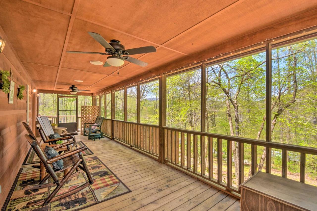 Cozy Hiawassee Cabin With Fire Pit And Mtn Views! Exterior photo